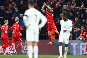 Siêu sao Ronaldo mong ghi bàn để trả đũa Hojlund