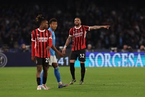 Tuần trăng mật của Kyle Walker tại AC Milan kết thúc sớm