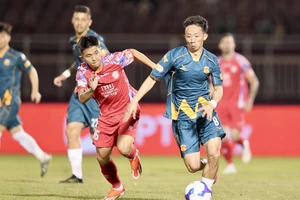 HA Gia Lai nhọc nhằn đua trụ hạng