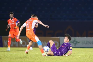 B. Bình Dương lại thay tướng - phần nổi của tảng băng chìm