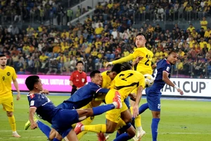 Đội tuyển Malaysia lo lắng chạy nước rút cho trận tiếp Việt Nam