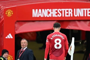 Sốc: MU rao bán mọi cầu thủ, Bruno sẵn sàng về Saudi Arabia