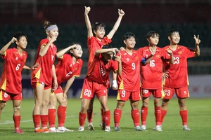 Việt Nam và Thái Lan lại vào chung kết 