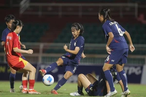 Chủ nhà Việt Nam tự thua, Thái Lan lại vô địch Đông Nam Á