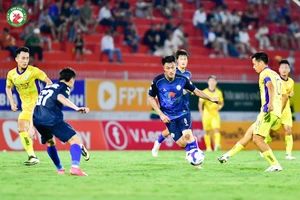 Kịch tính như trong kịch bản có sẵn của loạt đấu cuối V-League