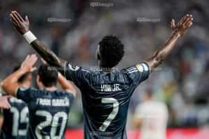 Từ khu ổ chuột lên đỉnh cao của ngôi sao Vinicius