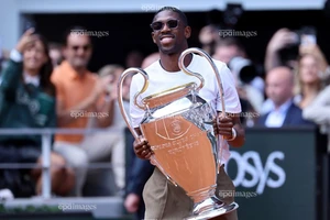 Quả bóng vàng cho Dembele là xứng đáng