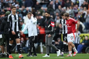 CLB Manchester United sa lầy, HLV Amorim đối diện nguy cơ bị sa thải 