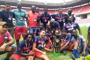 Có một làng bóng nhỏ mà không bé giành quyền chơi World Cup 2026