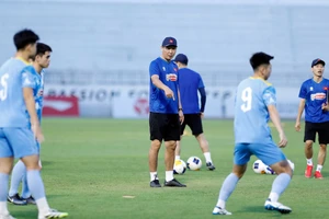 Phản ứng của U-22 Việt Nam sau 2 lần đổi sân thi đấu SEA Games 33