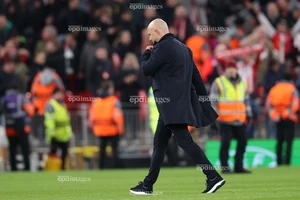 Thời điểm Liverpool sa thải HLV Slot