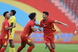 Bất ngờ với sức mạnh của đối thủ U-22 Việt Nam ở bán kết SEA Games