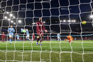 Thôi rồi, Man City!