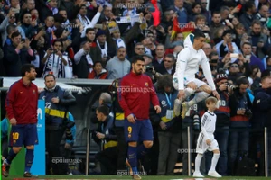 3 ngôi sao hay nhất thế giới có Messi, không có Ronaldo