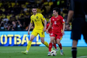 Bóng đá Malaysia rối bời trước chuyến làm khách Việt Nam