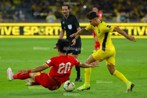 Kỳ lạ 4 tuyển thủ Malaysia bị cấm ra sân, dù đăng ký hoàn toàn hợp lệ