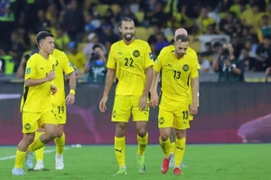 Sốc: Bị xử thua Việt Nam, Malaysia tính đường lật kèo 