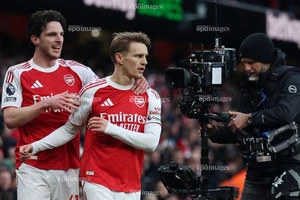 6 ngôi sao Arsenal đồng loạt bỏ tuyển quốc gia