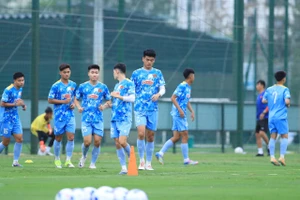 U-23 Việt Nam ra quân đụng độ 'núi lớn' Triều Tiên