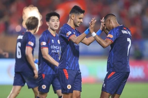 V-League lộ diện ‘cỗ máy hủy diệt’ đáng sợ