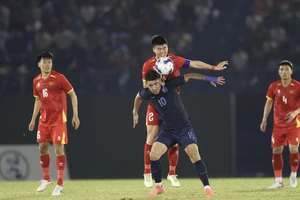 Campuchia nhập tịch ồ ạt, quyết "lật" tuyển Việt Nam và Indonesia