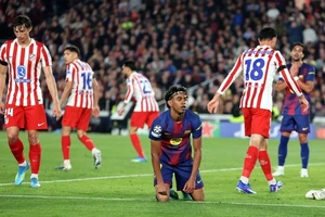 Giữa lằn ranh sinh tử Champions League