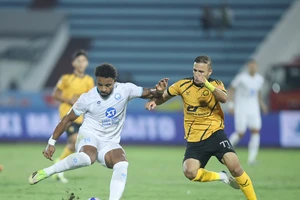 V-League nóng như chảo lửa