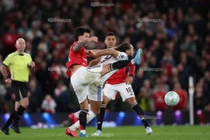 Báo động đỏ cho MU