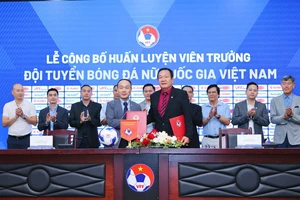 Thách thức cho thầy mới ở tuyển nữ Việt Nam