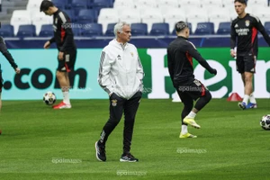 Sốc: Mourinho mở cửa trở lại Real Madrid