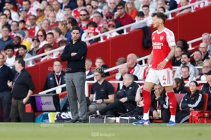 Arsenal không chịu đau thêm lần nữa