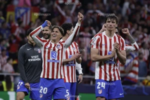 Atletico gửi lời cảnh báo kinh hoàng cho Arsenal