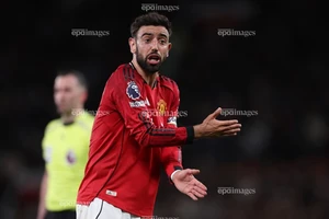 Bruno xứng đáng nhận thẻ đỏ trong trận MU thắng nghẹt thở Liverpool