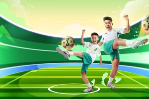Từ sân bóng nhỏ vươn cao giấc mơ lớn