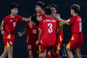 U-17 Việt Nam đại chiến UAE giành vé World Cup
