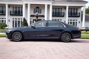 Mercedes-Benz S-Class 2022 có tính năng gì mới?