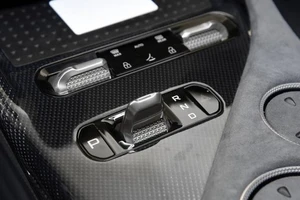 Ra mắt xe ô tô điện có phạm vi hoạt động lên tới 600 km, sạc 5 phút đi được 120 km