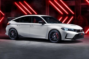 Honda Civic Type R ra mắt với nhiều công nghệ và tính năng mới