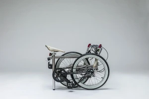 Xe đạp điện nhẹ nhất thế giới chưa tới 10 kg