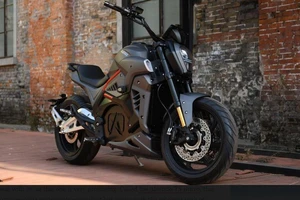 Chiếc xe máy điện 268 triệu đồng đi được 432 km 