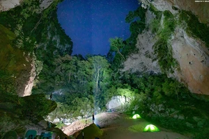 Hang Pygmy 'đẹp không cưỡng nổi' ở Quảng Bình, không phải ai cũng biết