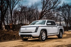 Top 10 xe bán tải điện có gì đặc biệt mà giới mê xe háo hức chờ đợi?