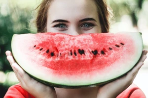 Ăn những thực phẩm này rất tốt cho răng và nướu