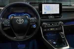 Top 5 thương hiệu xe hơi có hệ thống hỗ trợ lái xe chủ động tốt nhất