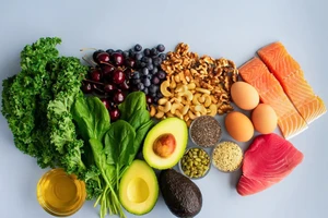 Những loại thực phẩm chứa nhiều chất chống oxy hóa có lợi cho sức khỏe