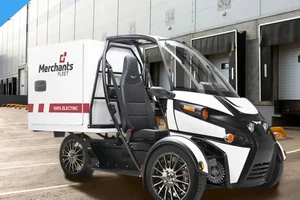 Chiêm ngưỡng xe tải ba bánh có giá gần 530 triệu đồng