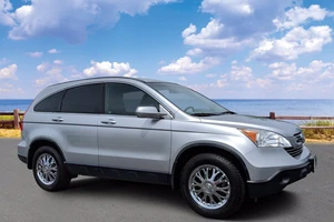 Top 3 mẫu xe Honda CR-V đã qua sử dụng đáng mua nhất dưới 240 triệu đồng