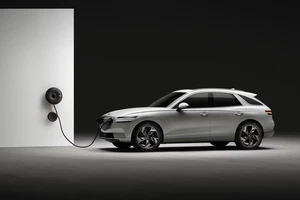 Những ô tô điện sạc nhanh nhất thế giới 