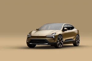 Các hãng xe sang cạnh tranh tính năng tự lái trên cao tốc