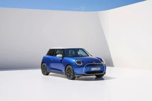 Độc đáo chiếc Mini Cooper EV 2025 với phạm vi 320 km